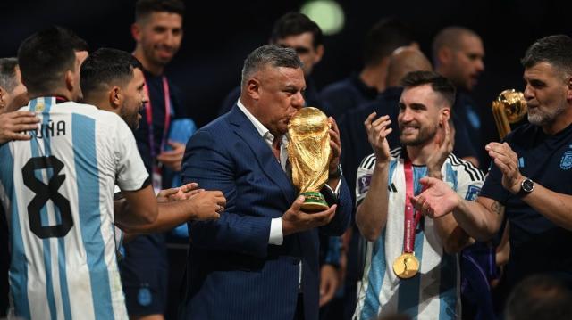 1671577762578035220.jpg 开云体育-王勤伯:梅西和阿根廷队为什么拒绝见总统?