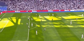 【西甲】维尼修斯、罗德里戈建功 皇马2比1贝蒂斯