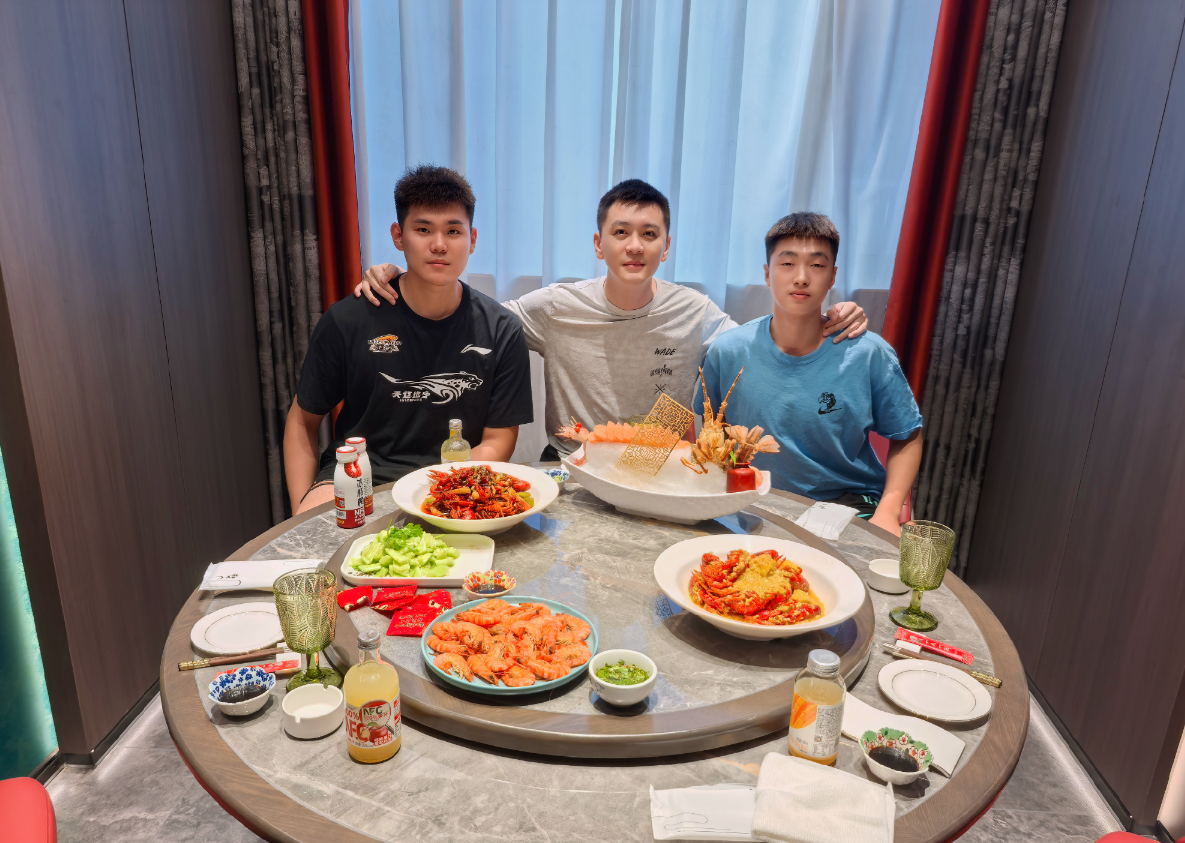 kaiyun sports-连西丁都打不好！辽篮斗殴2小将逐渐边缘化 杨鸣离职队内队外都难